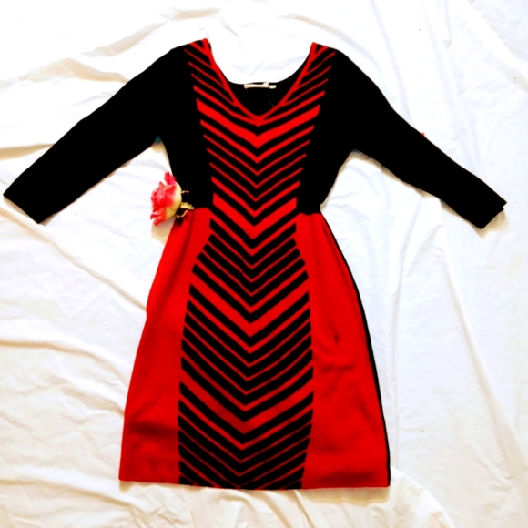 Dresses & Skirts - Cute red and black lightweight sweater dress size small